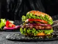 Soczysty burger z marketu? Wybierz mięso jak ekspert!