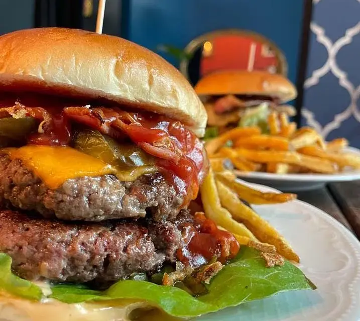Burger & Co. Kielce - najlepsze burgery, menu i opinie klientów
