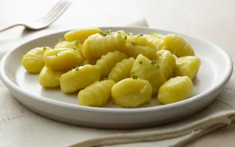 Nigdy więcej twardych gnocchi! Zrób idealne, puszyste kluski