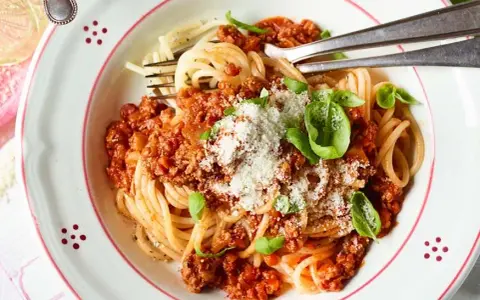 Wypróbuj najlepsze przepisy na spaghetti bolognese z Cookidoo, które zachwycą