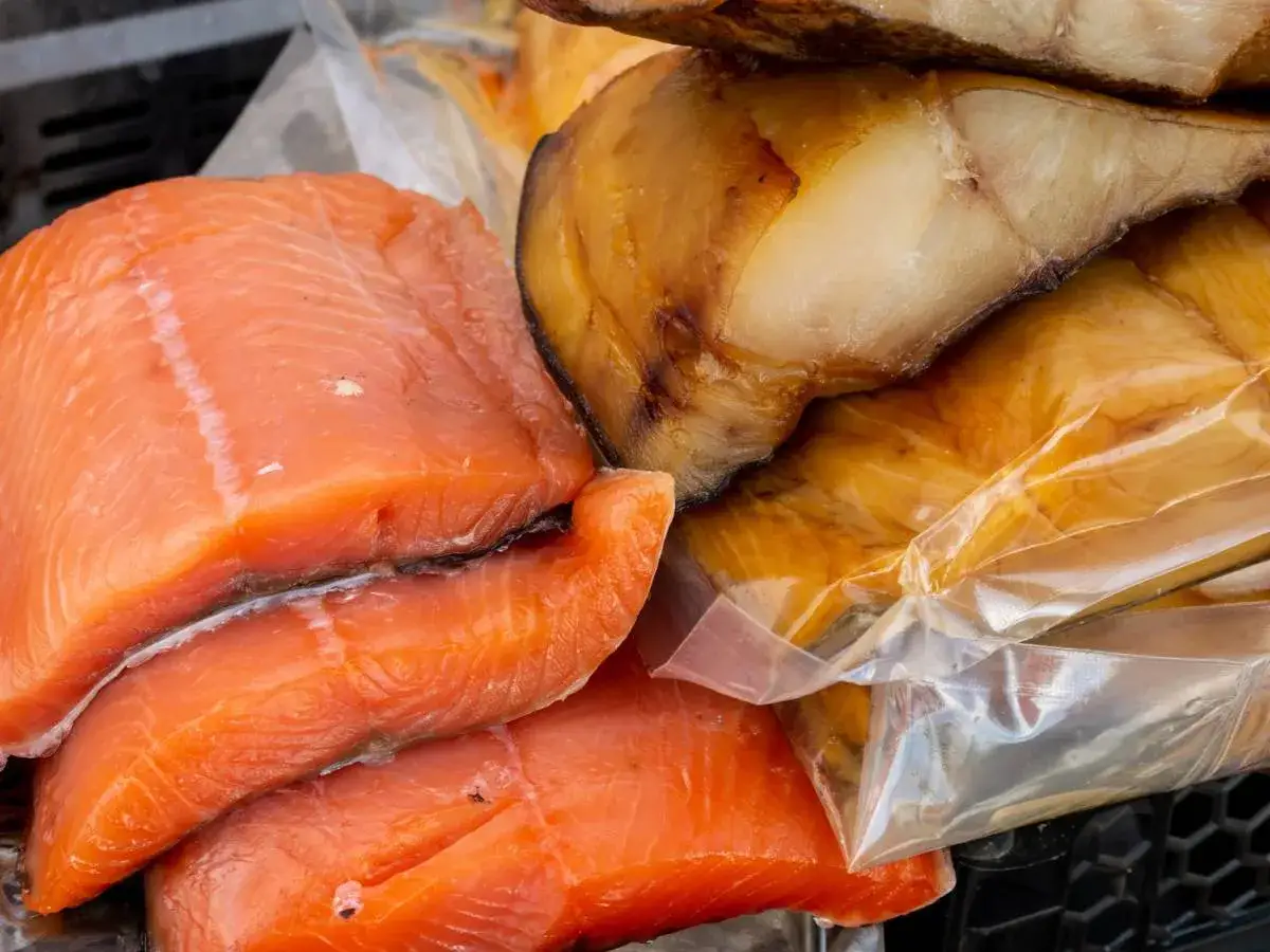 Zdjęcie Jak wędzić łososia na zimno, aby uzyskać wyjątkowy smak i aromat