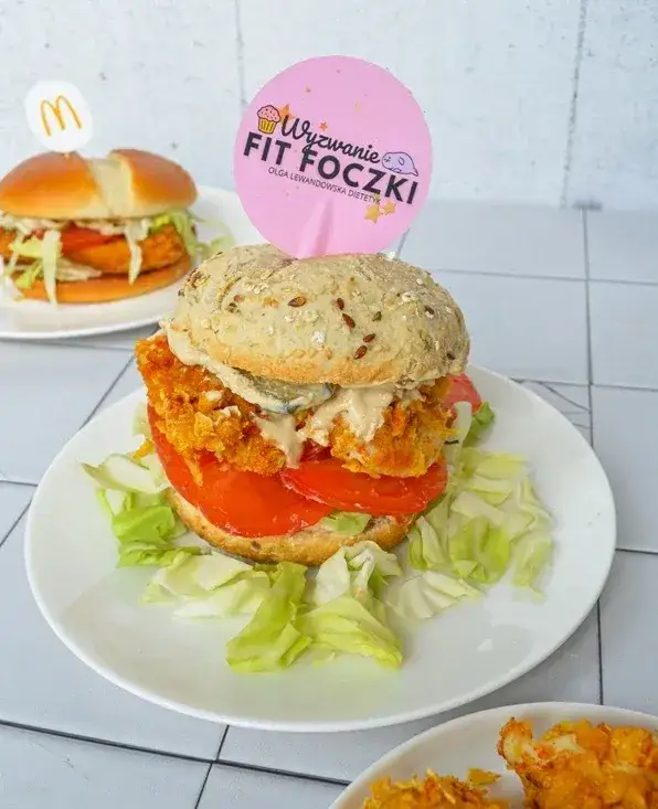 Zdjęcie Ile kalorii ma hamburger domowy? Sprawdź, co naprawdę jesz